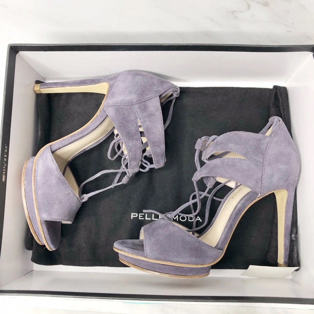 NEW Pelle Moda Suede Puroke Heels 5